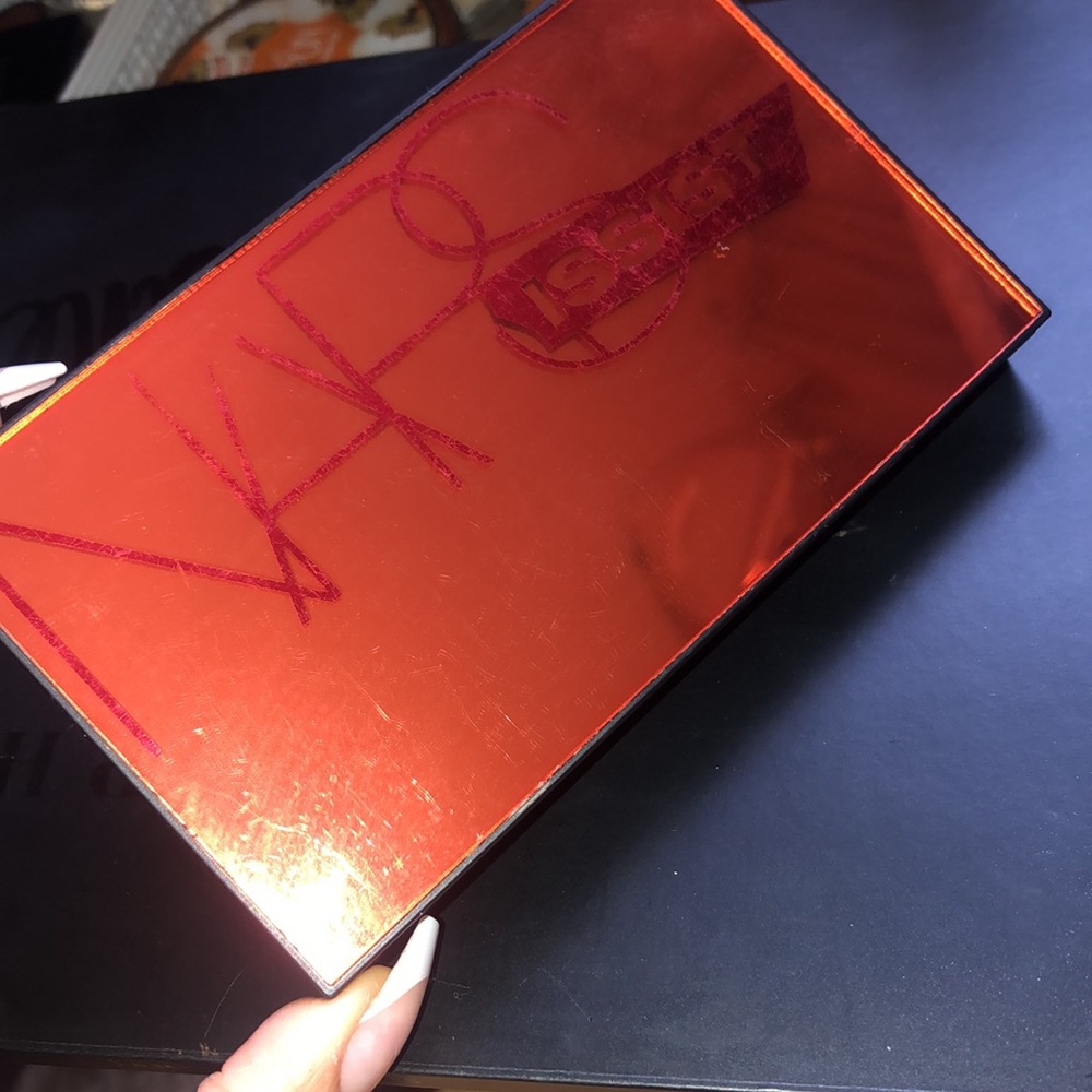 NARS Unfiltered II Palette - Picture 2 of 4